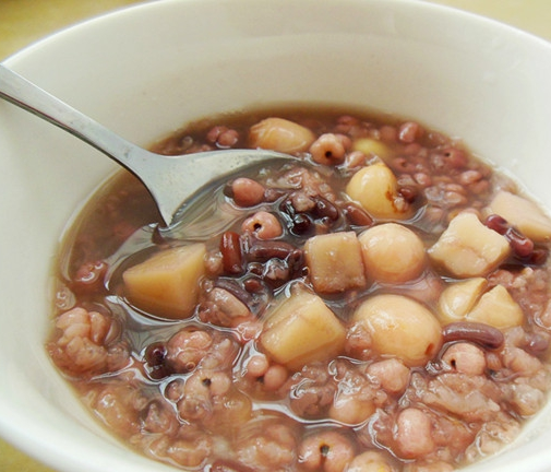 茯苓赤小豆粥