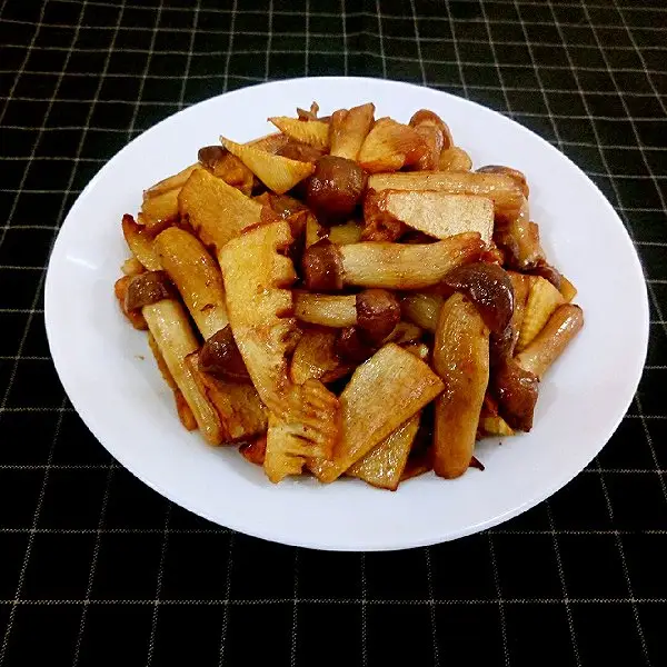烧蘑菇