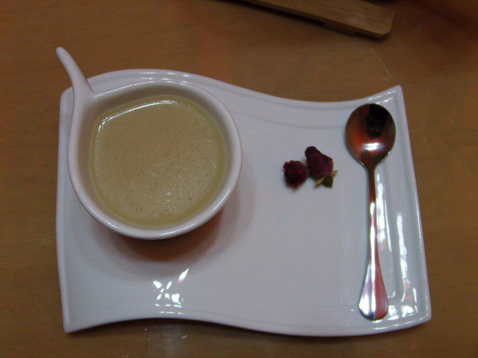 杏仁奶茶
