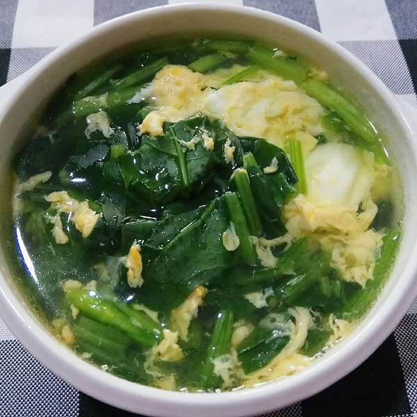 菠菜鸡蛋汤