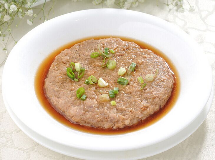 土大黄蒸肉饼