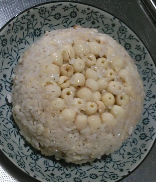 琥珀莲子